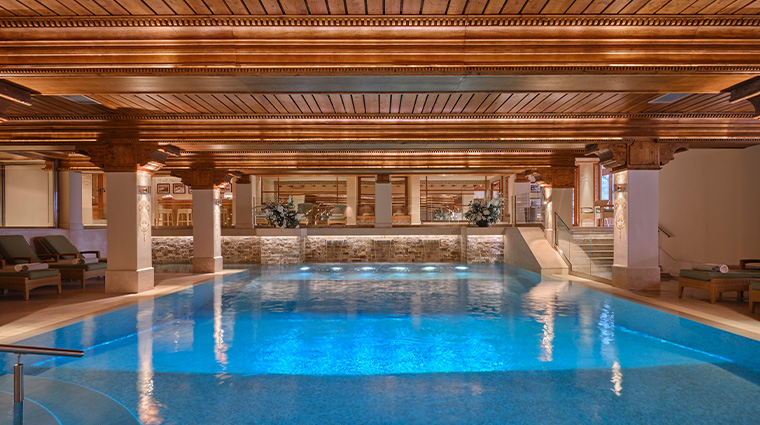 airelles courchevel les airelles indoor pool2023