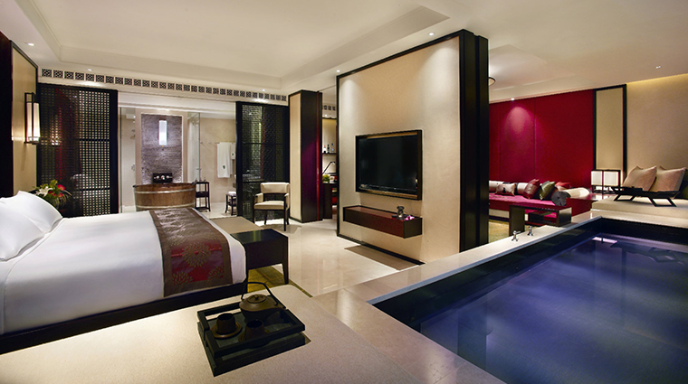 banyan tree macau new cotai pool suite