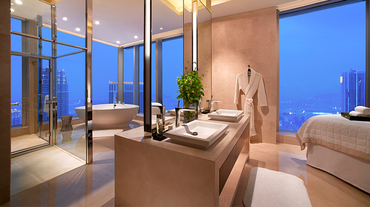 grand hyatt macau bathroom