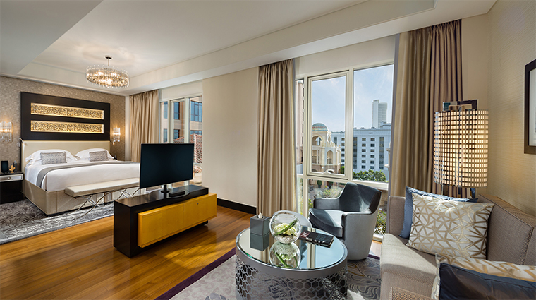 kempinski mall of the emirates corner suite