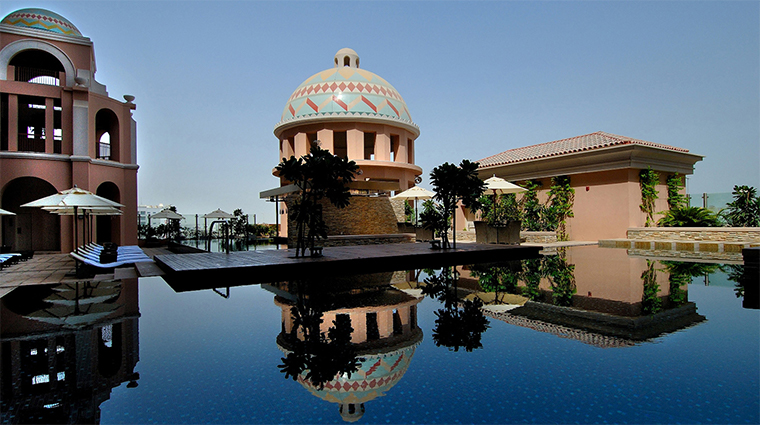 kempinski mall of the emirates pool