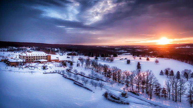 nemacolin woodlands resort falling rock winter