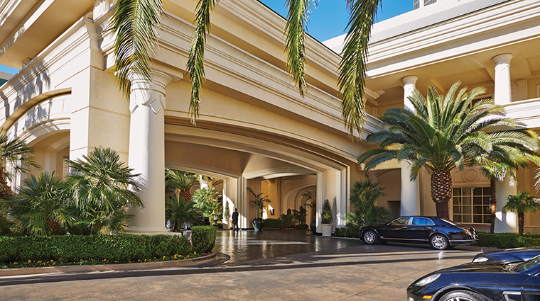 Property FourSeasonsLasVegas Hotel Exterior PorteCochere FourSeasonsHotelsLimited