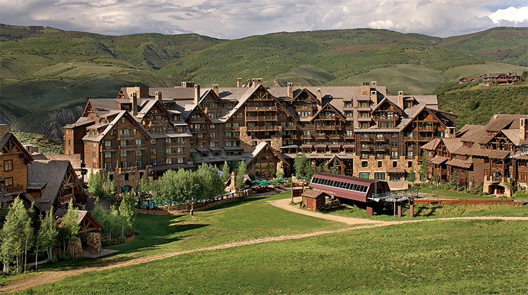 Property TheRitzCarltonBachelorGulch Hotel 2 Exterior SummerView CreditTheRitzCarltonHotelCompanyLLC