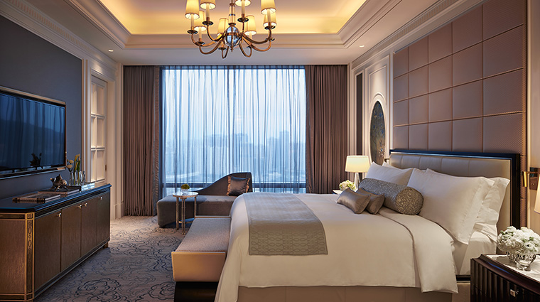 Property TheRitzCarltonMacau Hotel GuestroomSuite PremierSuiteBedroom TheRitzCarltonHotelCompanyLLC