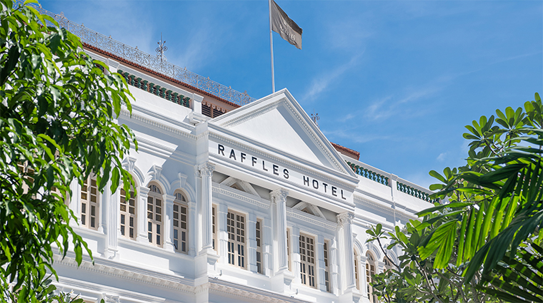 raffles hotel singapore facade