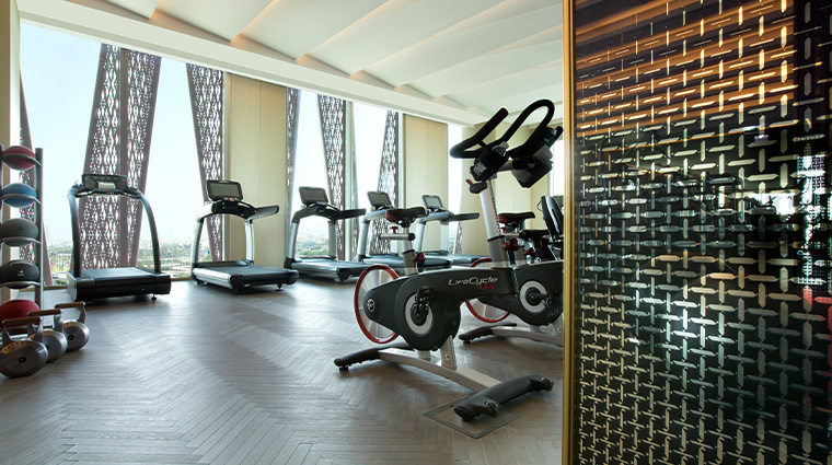 spa and wellness centre at four seasons hotel kuwait burj alshaya gym2023