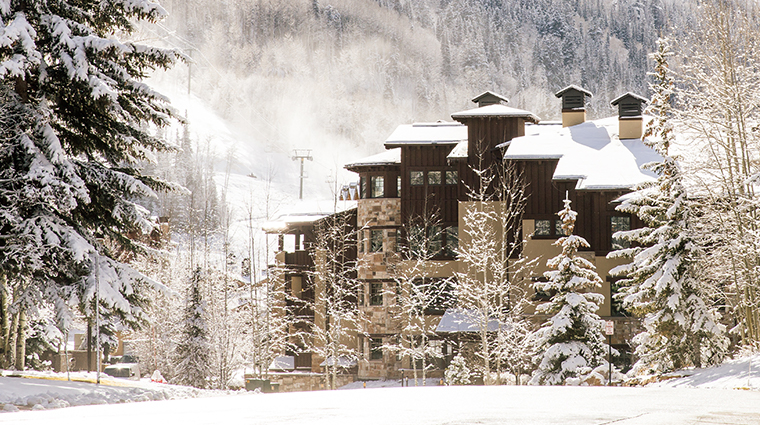 the chateaux deer valley winter view