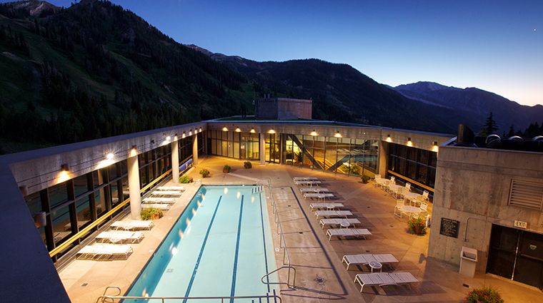 the cliff lodge pool