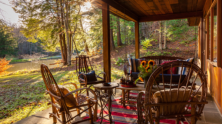 the lodge at glendorn cabin porch