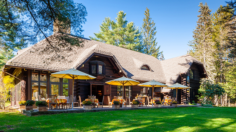 the lodge at glendorn main lodge terrace