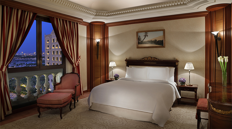 the ritz carlton riyadh executive suite