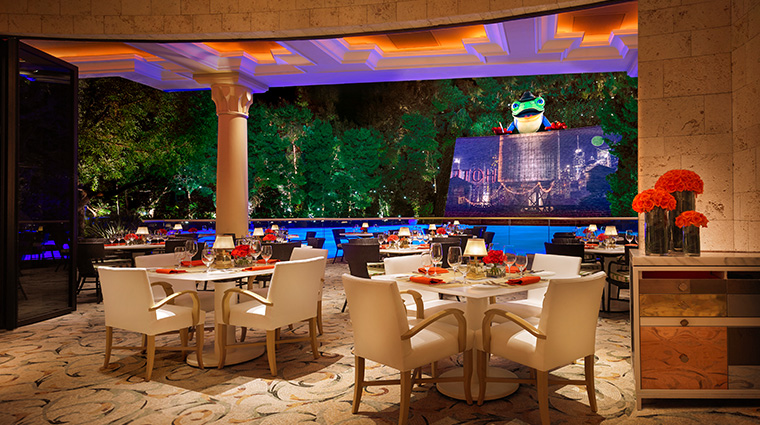 wynn las vegas lakeside patio2023