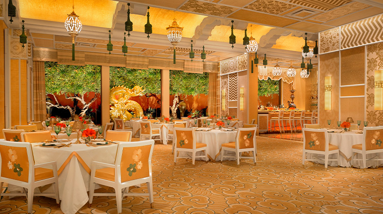 wynn las vegas wing lei2023